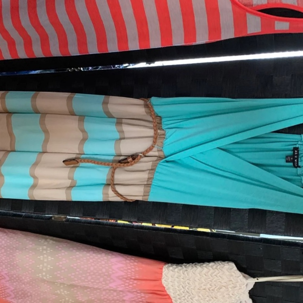 Long aqua/teal as you wish dress with skinny belt. Size medium